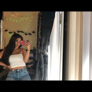 Meet your Posher, Nina